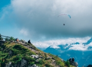 高空跳伞乐趣与安全：一场冒险的精彩旅程